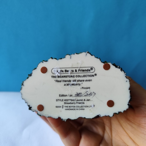 4/$50⭐️The Bearstone Collection – “Lauren & Jan… Strawberry Friends” - Picture 7 of 7